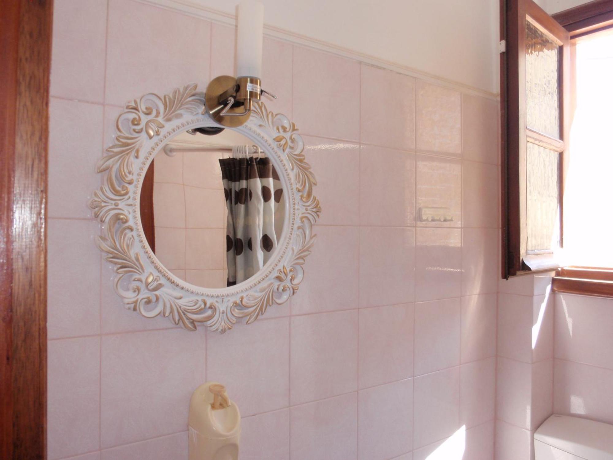 Vazakas Rooms Мітіліні Екстер'єр фото