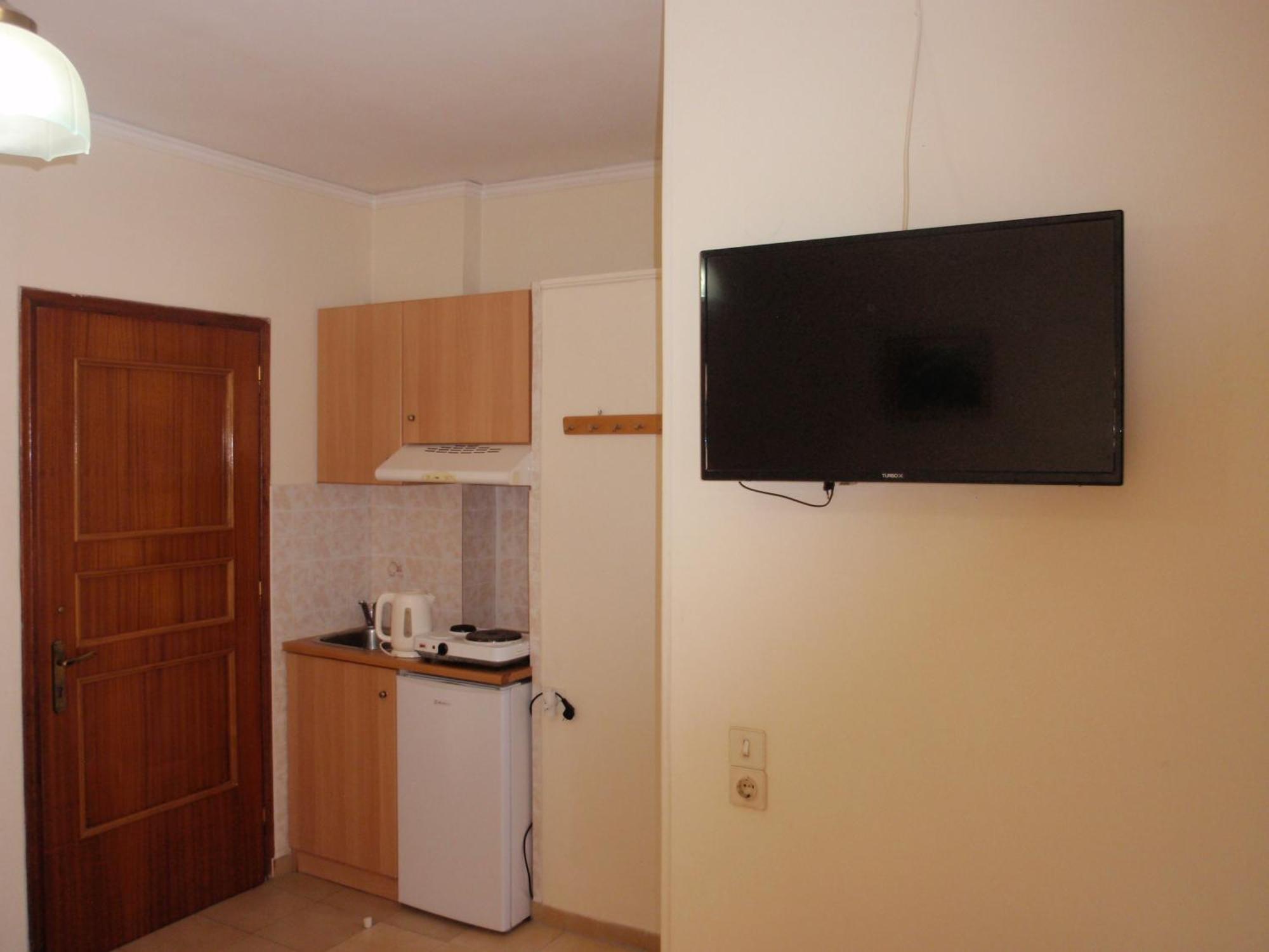 Vazakas Rooms Мітіліні Екстер'єр фото
